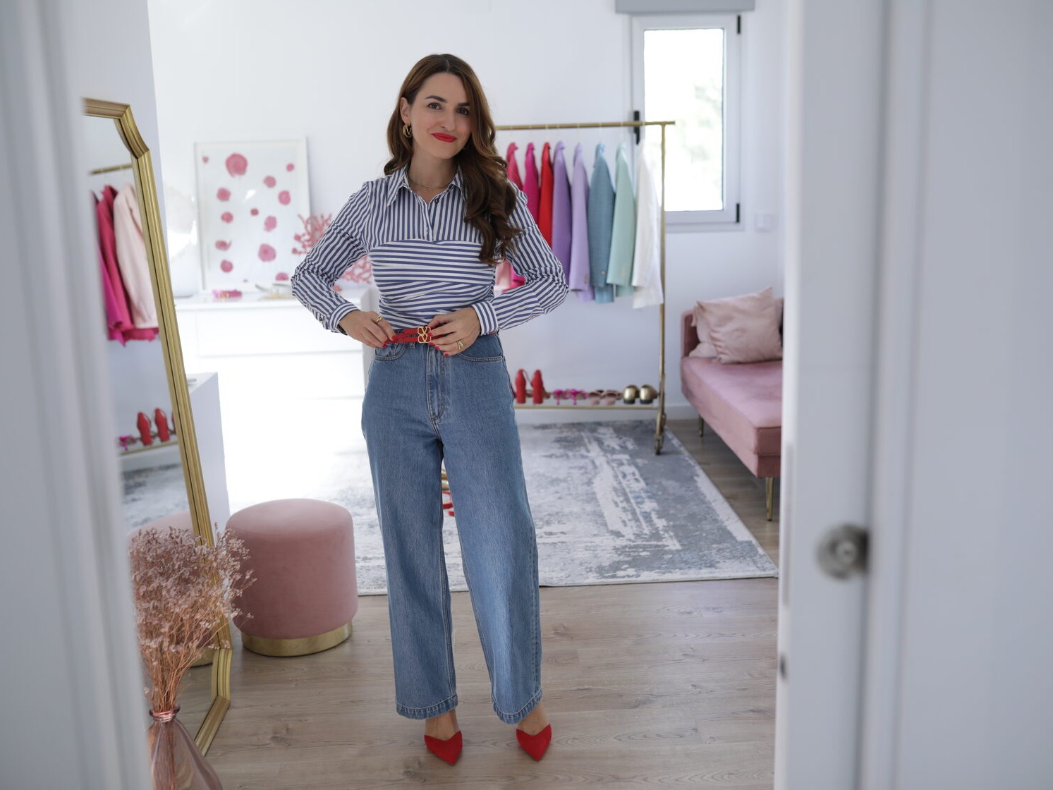 11 Fashion Mistakes Women Should Avoid While Dressing for Work in 2021